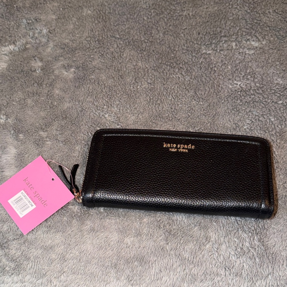 kate spade Black Pebbled Leather Zip Wallet with Gold Logo NEW with tags
